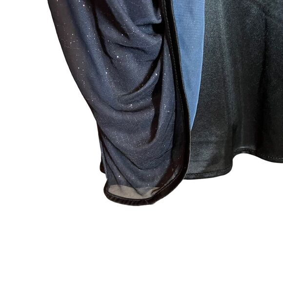 Dress barn glittery‎ midi dress. Size 18 - Picture 6 of 12